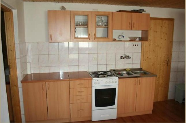 Apartments Nino Ясенак Экстерьер фото